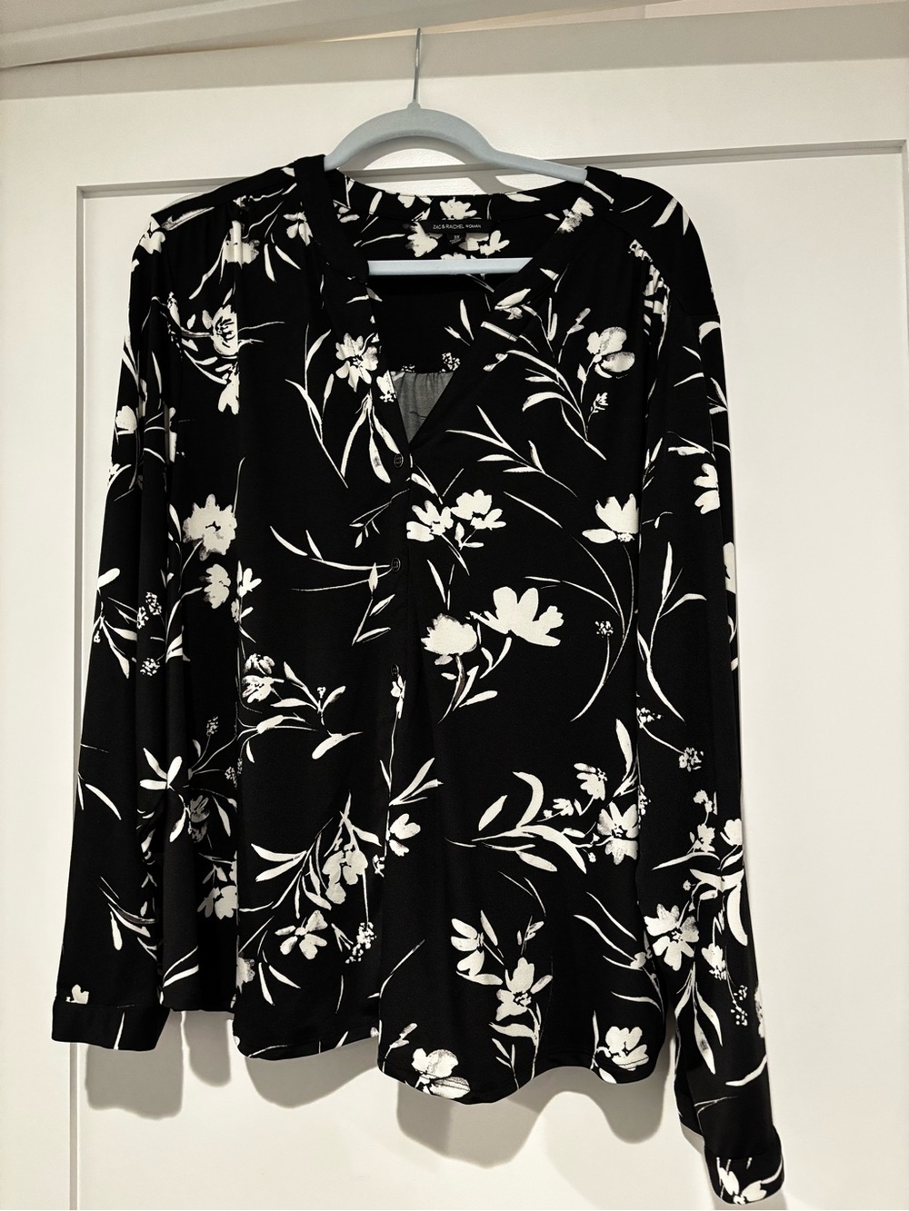 Zac & Rachel Black and White Floral V-Neck Blouse